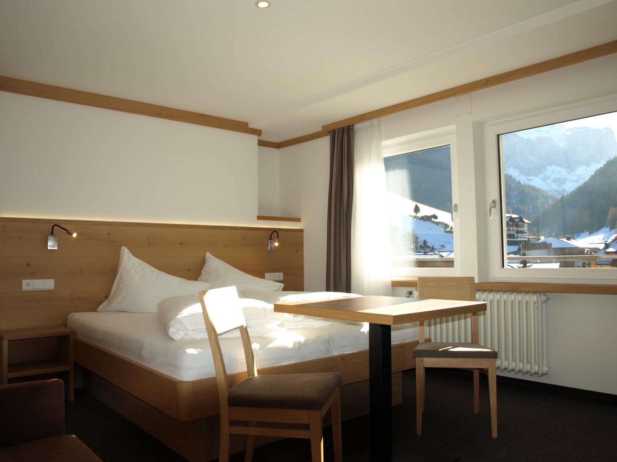 Bed and Breakfast Garni Flurida Selva di Val Gardena Zewnętrze zdjęcie