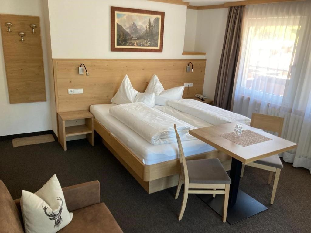 Bed and Breakfast Garni Flurida Selva di Val Gardena Zewnętrze zdjęcie